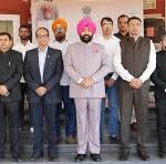 आपदा प्रबंधन में उत्कृष्ट कार्य के लिए देहरादून DM सविन बंसल और प्रशासनिक टीम सम्मानित